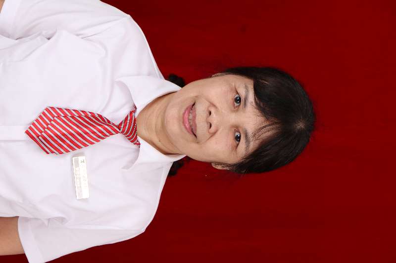 小学部副校长——罗爱球